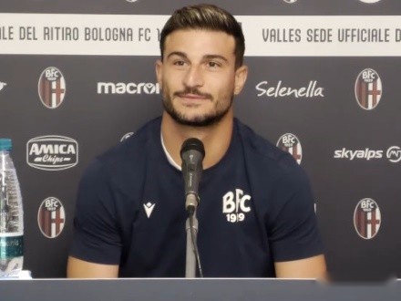 这幅画前聚 这幅画前聚